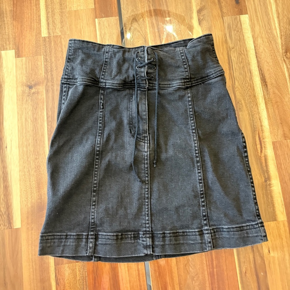 Free People Black Denim Jean Sz 6 Lace Up Zipper Pencil Mini Short Skirt Y2K